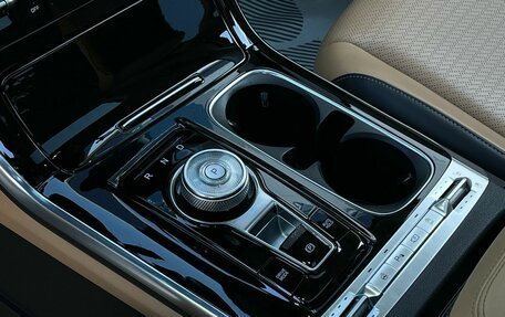 KIA Carnival, 2020 год, 4 150 000 рублей, 18 фотография