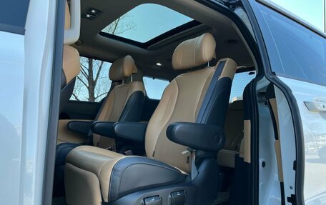 KIA Carnival, 2020 год, 4 150 000 рублей, 31 фотография