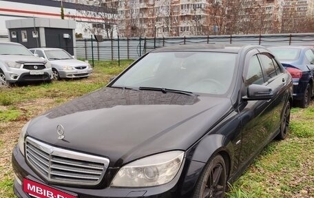 Mercedes-Benz C-Класс, 2011 год, 842 000 рублей, 3 фотография