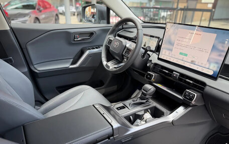 Toyota RAV4, 2026 год, 4 750 000 рублей, 12 фотография