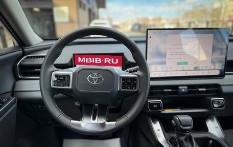 Toyota RAV4, 2026 год, 4 750 000 рублей, 10 фотография