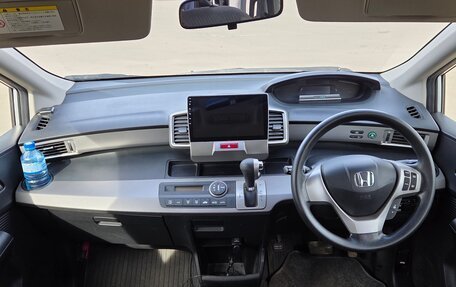 Honda Freed I, 2012 год, 1 250 000 рублей, 7 фотография