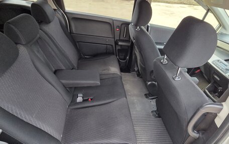 Honda Freed I, 2012 год, 1 250 000 рублей, 16 фотография