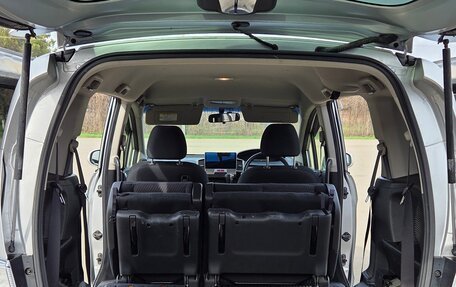 Honda Freed I, 2012 год, 1 250 000 рублей, 20 фотография