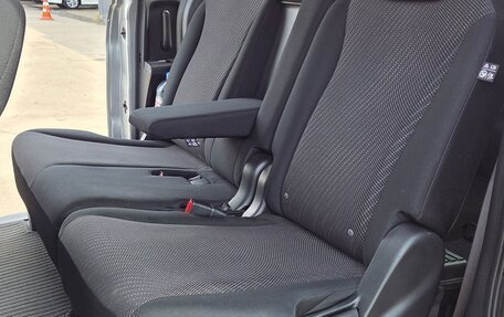 Honda Freed I, 2012 год, 1 250 000 рублей, 19 фотография