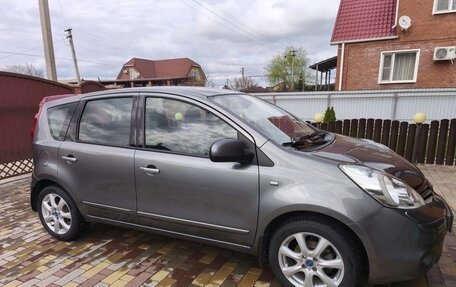 Nissan Note II рестайлинг, 2011 год, 850 000 рублей, 3 фотография