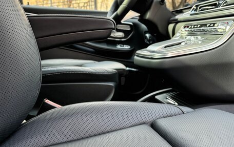 Mercedes-Benz V-Класс, 2024 год, 13 000 000 рублей, 11 фотография