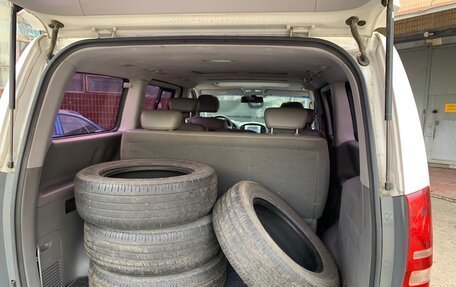 Hyundai Grand Starex Grand Starex I рестайлинг 2, 2012 год, 1 550 000 рублей, 10 фотография