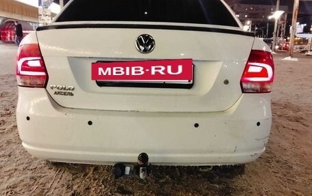 Volkswagen Polo VI (EU Market), 2012 год, 450 000 рублей, 2 фотография