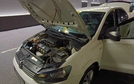 Volkswagen Polo VI (EU Market), 2012 год, 450 000 рублей, 8 фотография