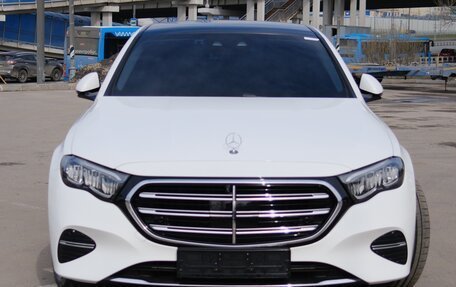 Mercedes-Benz E-Класс, 2024 год, 6 990 000 рублей, 2 фотография