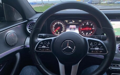 Mercedes-Benz E-Класс, 2019 год, 3 100 000 рублей, 27 фотография