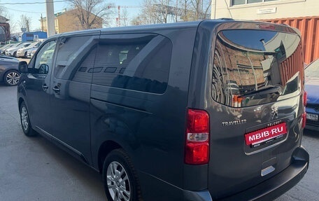 Peugeot Traveller I, 2021 год, 2 550 000 рублей, 3 фотография