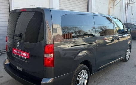 Peugeot Traveller I, 2021 год, 2 550 000 рублей, 4 фотография