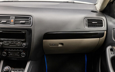 Volkswagen Jetta VI, 2012 год, 899 000 рублей, 8 фотография