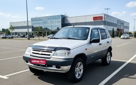 Chevrolet Niva I рестайлинг, 2006 год, 600 000 рублей, 1 фотография