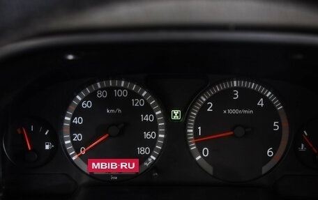 Nissan Patrol, 2003 год, 899 000 рублей, 10 фотография