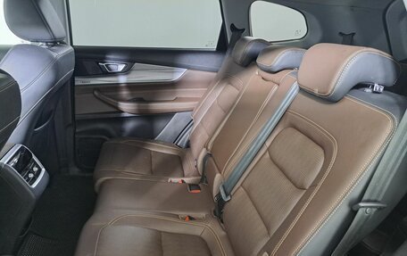 Chery Tiggo 8 Pro, 2023 год, 2 050 000 рублей, 15 фотография