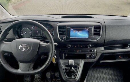 Toyota ProAce II, 2023 год, 3 000 000 рублей, 7 фотография