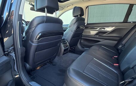 BMW 7 серия, 2021 год, 4 800 000 рублей, 6 фотография