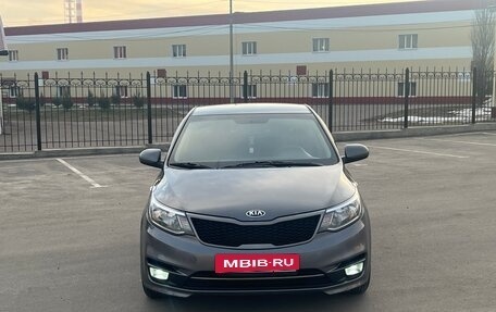 KIA Rio III рестайлинг, 2015 год, 890 000 рублей, 15 фотография