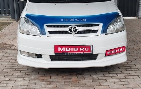 Toyota Ipsum II, 2003 год, 800 000 рублей, 3 фотография