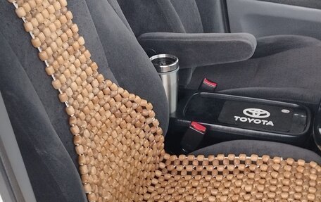 Toyota Ipsum II, 2003 год, 800 000 рублей, 22 фотография