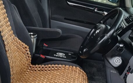 Toyota Ipsum II, 2003 год, 800 000 рублей, 23 фотография