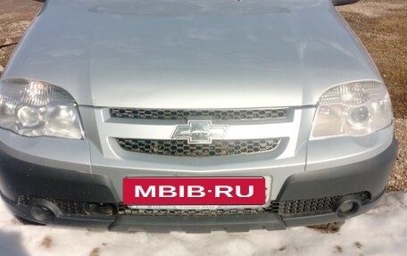 Chevrolet Niva I рестайлинг, 2012 год, 450 000 рублей, 8 фотография