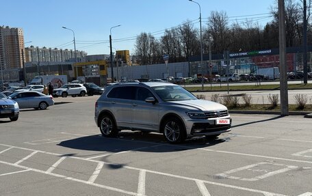 Volkswagen Tiguan II, 2019 год, 3 900 000 рублей, 17 фотография