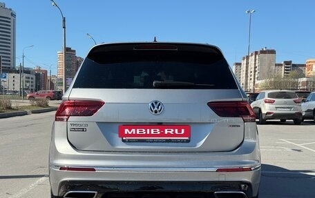 Volkswagen Tiguan II, 2019 год, 3 900 000 рублей, 5 фотография