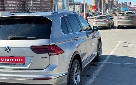 Volkswagen Tiguan II, 2019 год, 3 900 000 рублей, 6 фотография