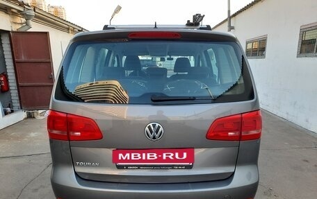 Volkswagen Touran III, 2010 год, 785 000 рублей, 8 фотография