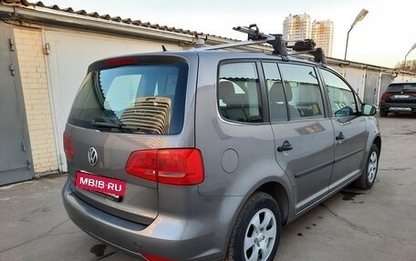 Volkswagen Touran III, 2010 год, 785 000 рублей, 9 фотография