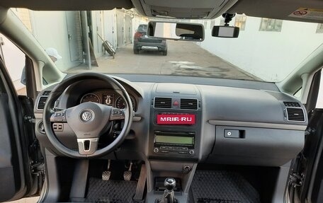 Volkswagen Touran III, 2010 год, 785 000 рублей, 15 фотография