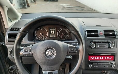 Volkswagen Touran III, 2010 год, 785 000 рублей, 19 фотография