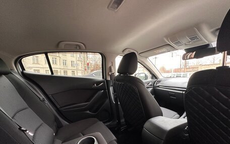 Mazda Axela, 2014 год, 1 150 000 рублей, 15 фотография