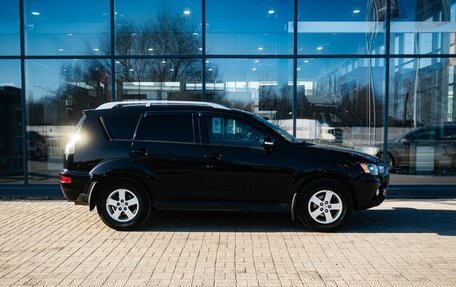 Mitsubishi Outlander III рестайлинг 3, 2010 год, 1 200 000 рублей, 8 фотография