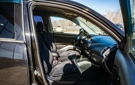 Mitsubishi Outlander III рестайлинг 3, 2010 год, 1 200 000 рублей, 10 фотография