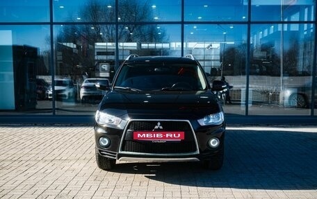 Mitsubishi Outlander III рестайлинг 3, 2010 год, 1 200 000 рублей, 3 фотография
