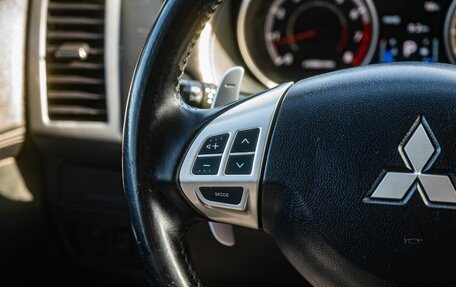 Mitsubishi Outlander III рестайлинг 3, 2010 год, 1 200 000 рублей, 16 фотография