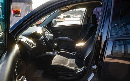 Mitsubishi Outlander III рестайлинг 3, 2010 год, 1 200 000 рублей, 11 фотография