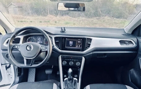 Volkswagen T-Roc I, 2025 год, 2 270 000 рублей, 6 фотография