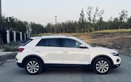 Volkswagen T-Roc I, 2025 год, 2 270 000 рублей, 5 фотография