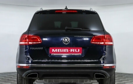 Volkswagen Touareg III, 2016 год, 2 349 000 рублей, 6 фотография