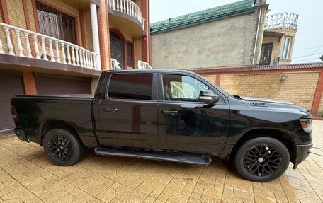 Rambler 1500, 2019 год, 5 500 000 рублей, 7 фотография