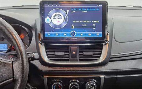 Toyota Yaris, 2021 год, 1 500 000 рублей, 16 фотография