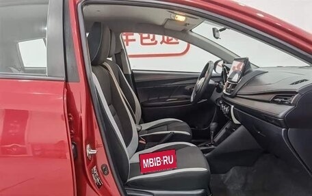 Toyota Yaris, 2021 год, 1 500 000 рублей, 18 фотография