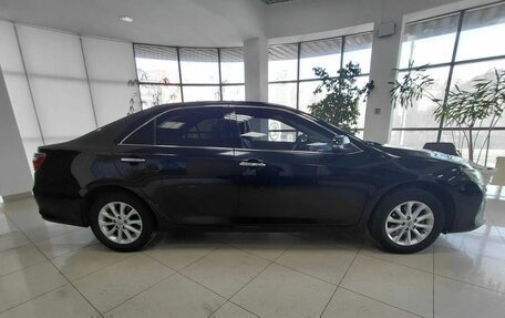 Toyota Camry, 2017 год, 1 995 000 рублей, 4 фотография