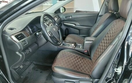 Toyota Camry, 2017 год, 1 995 000 рублей, 9 фотография